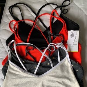 4 Old Navy light support sports bras